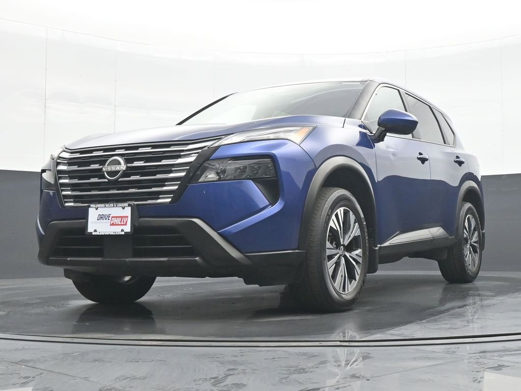 Used 2023 Nissan Rogue SV image 25