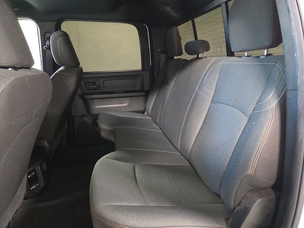 Used 2024 RAM 3500 Tradesman w/ Chrome Appearance Group image 13