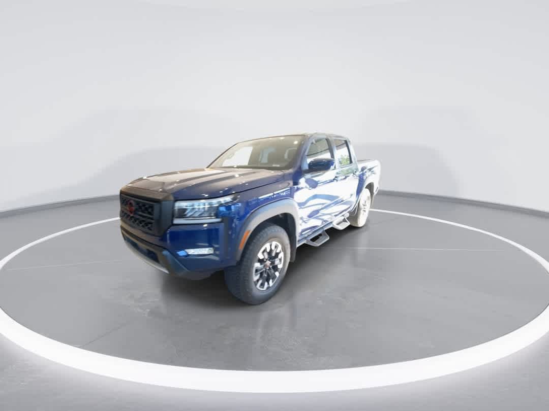 Used 2022 Nissan Frontier PRO-4X w/ Technology Package AWD/4WD image 4