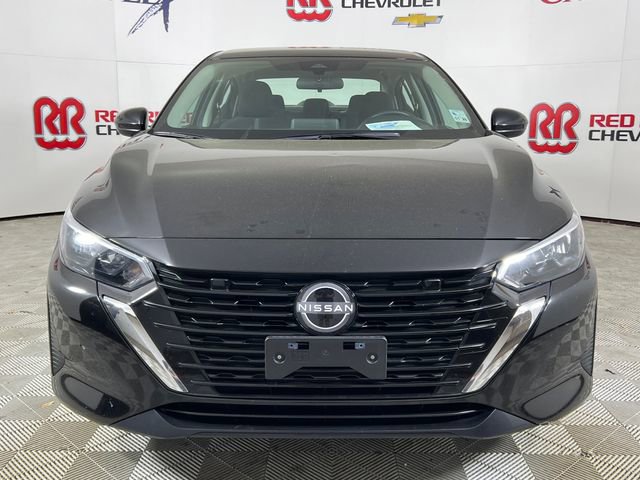 Used 2024 Nissan Sentra SV image 2