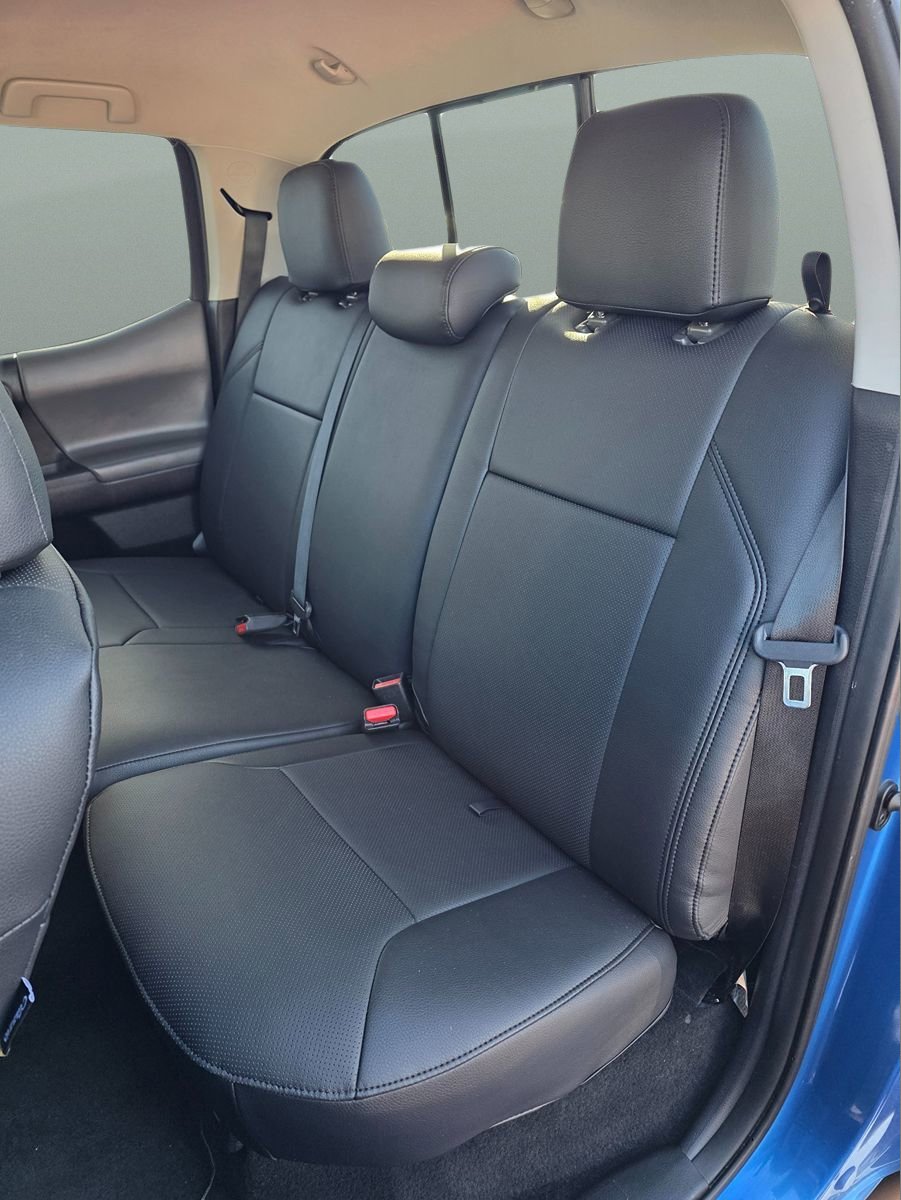 Used 2017 Toyota Tacoma SR5 w/ Tow Package image 8