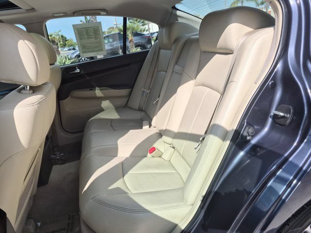 Used 2013 INFINITI G37 Journey w/ Premium Pkg RWD image 30