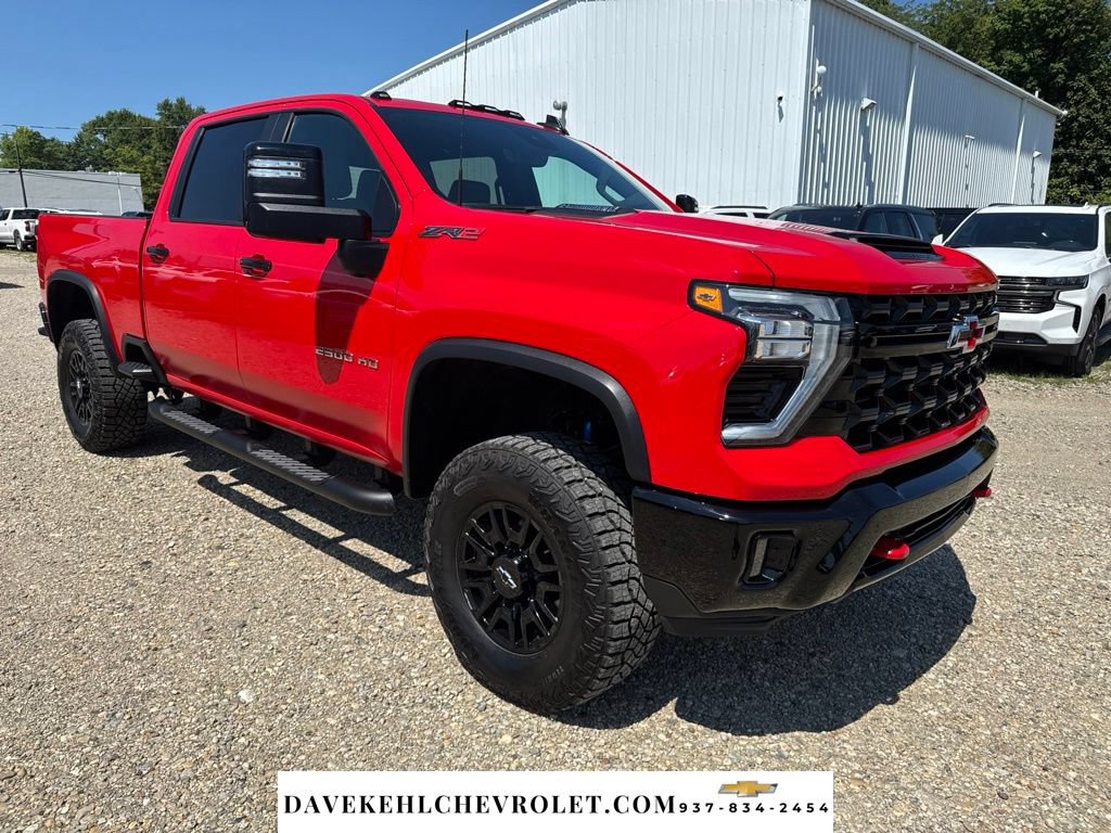 Used 2024 Chevrolet Silverado 2500 ZR2 w/ Technology Package AWD/4WD image 8