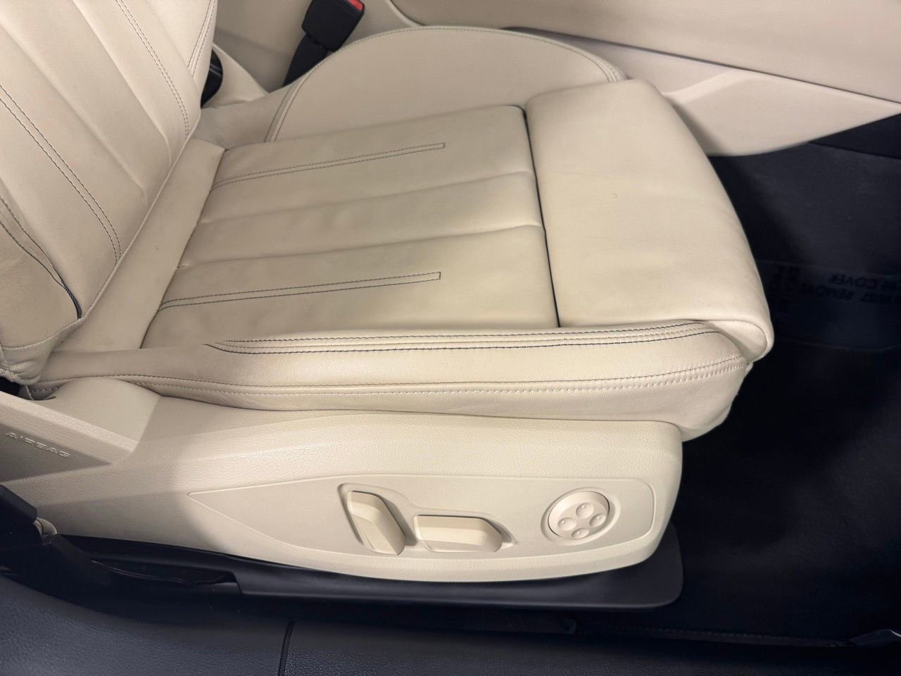 Used 2023 Audi A4 2.0T Premium Plus image 32