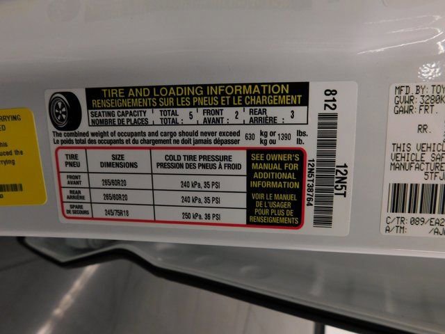 Used 2025 Toyota Tundra Limited image 40