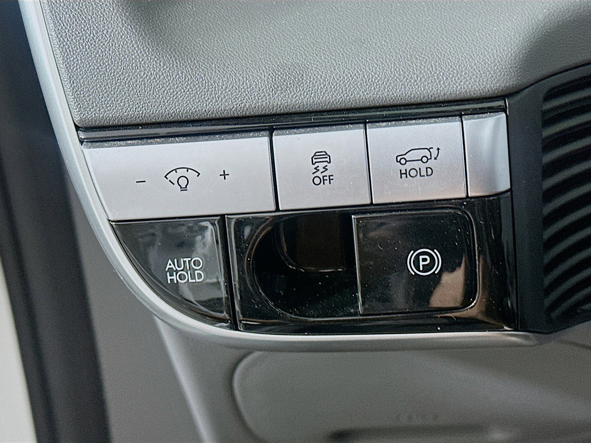 Used 2024 Hyundai Ioniq 5 SEL RWD image 16