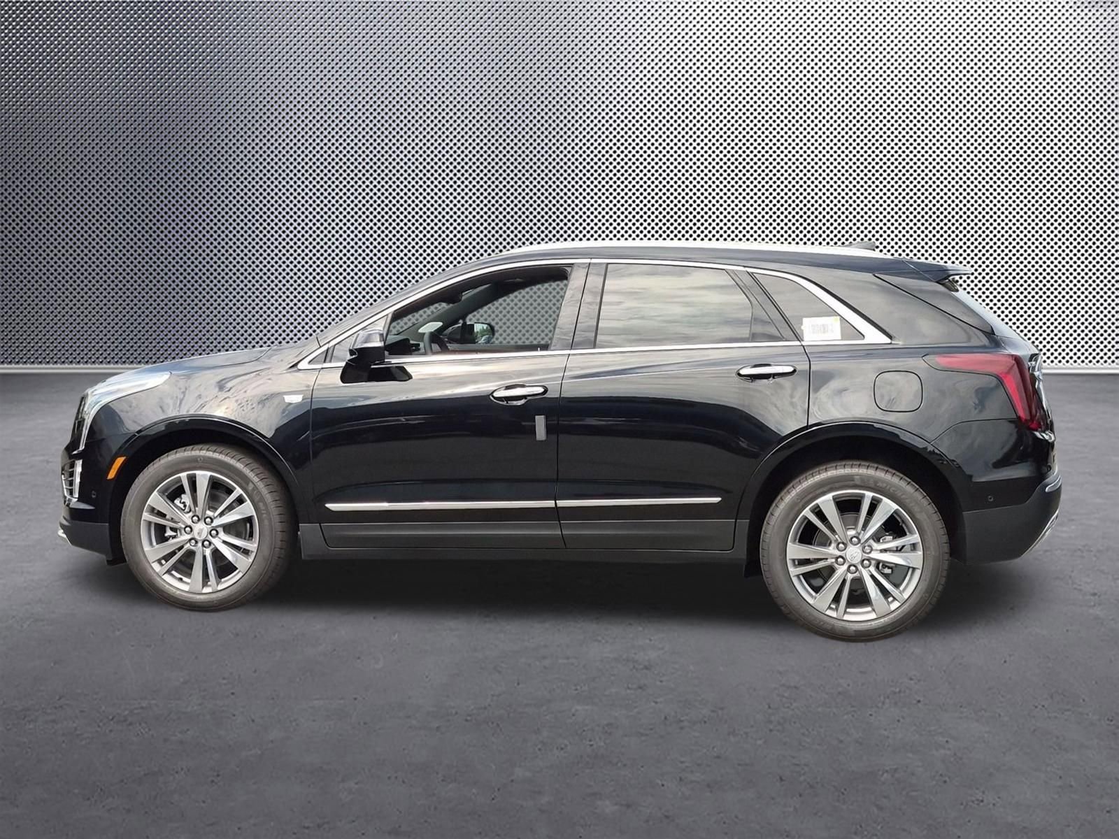 New 2026 Cadillac XT5 Premium Luxury w/ Driver Assist Package FWD image 2