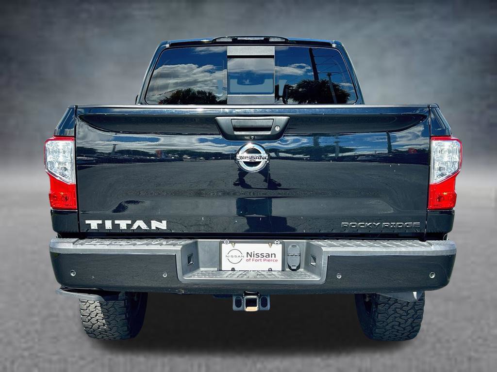 Used 2021 Nissan Titan SV w/ SV Convenience Package AWD/4WD image 7