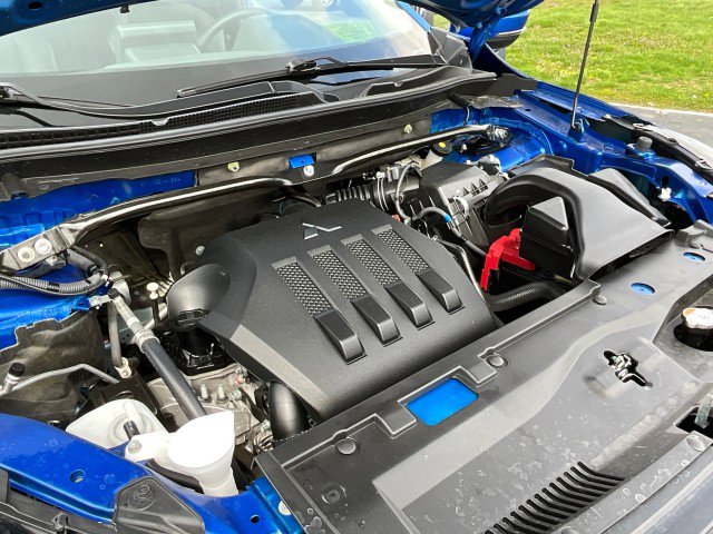 Used 2025 Mitsubishi Eclipse Cross SE image 11