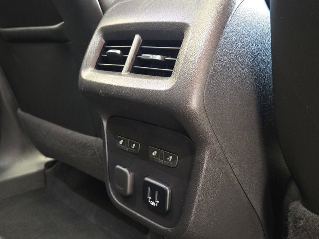 Used 2018 Chevrolet Equinox Premier AWD/4WD image 10