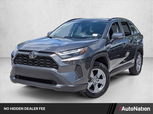 Used 2025 Toyota RAV4 LE AWD/4WD image 1