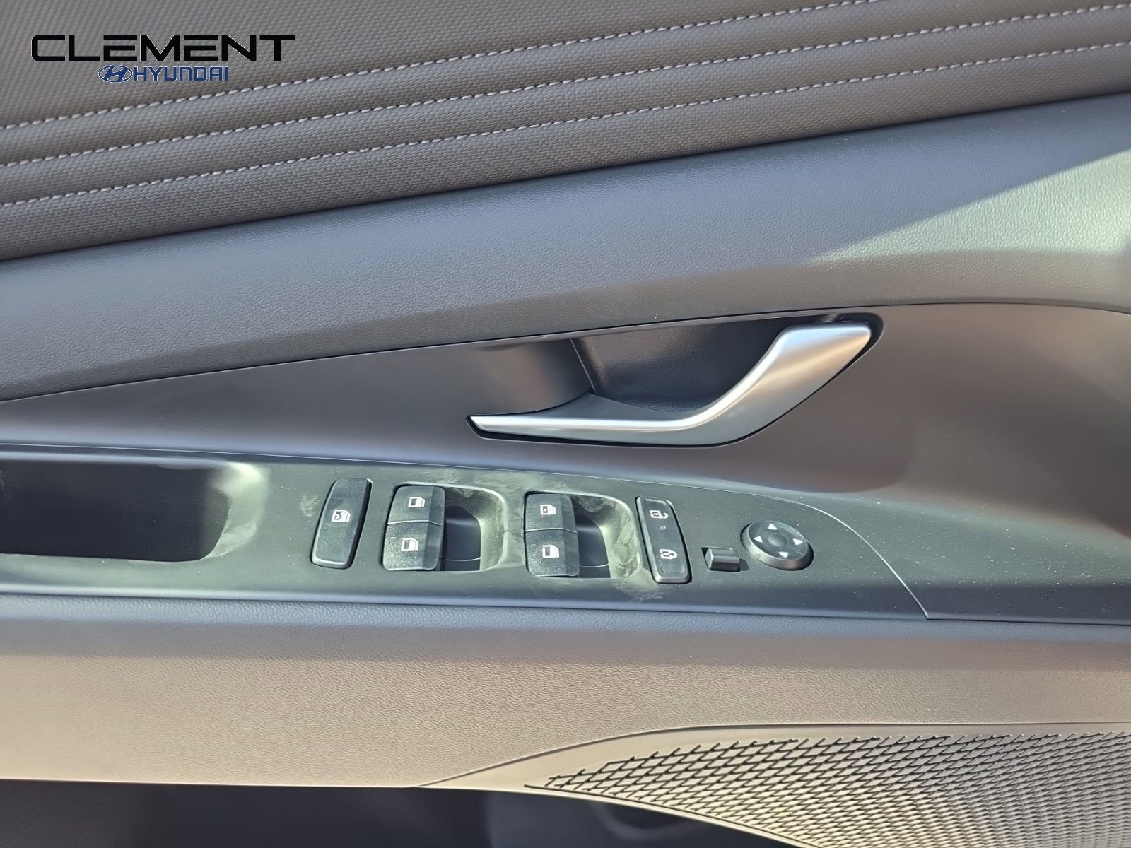 New 2025 Hyundai Elantra Limited image 22