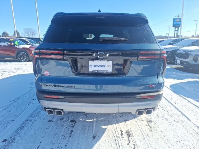 New 2026 Chevrolet Traverse Z71 w/ Enhanced Driving Package image 4