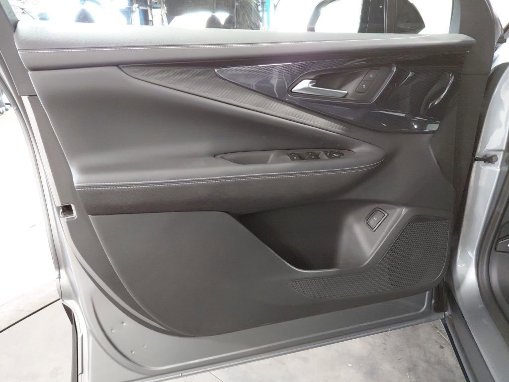 New 2026 Chevrolet Blazer EV LT image 4
