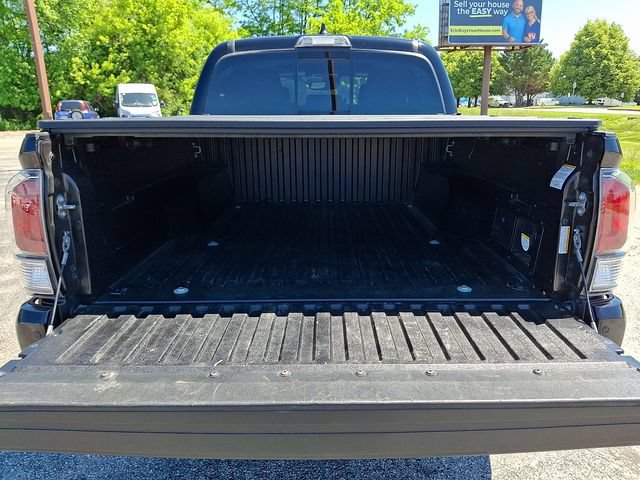 Used 2020 Toyota Tacoma Limited AWD/4WD image 30