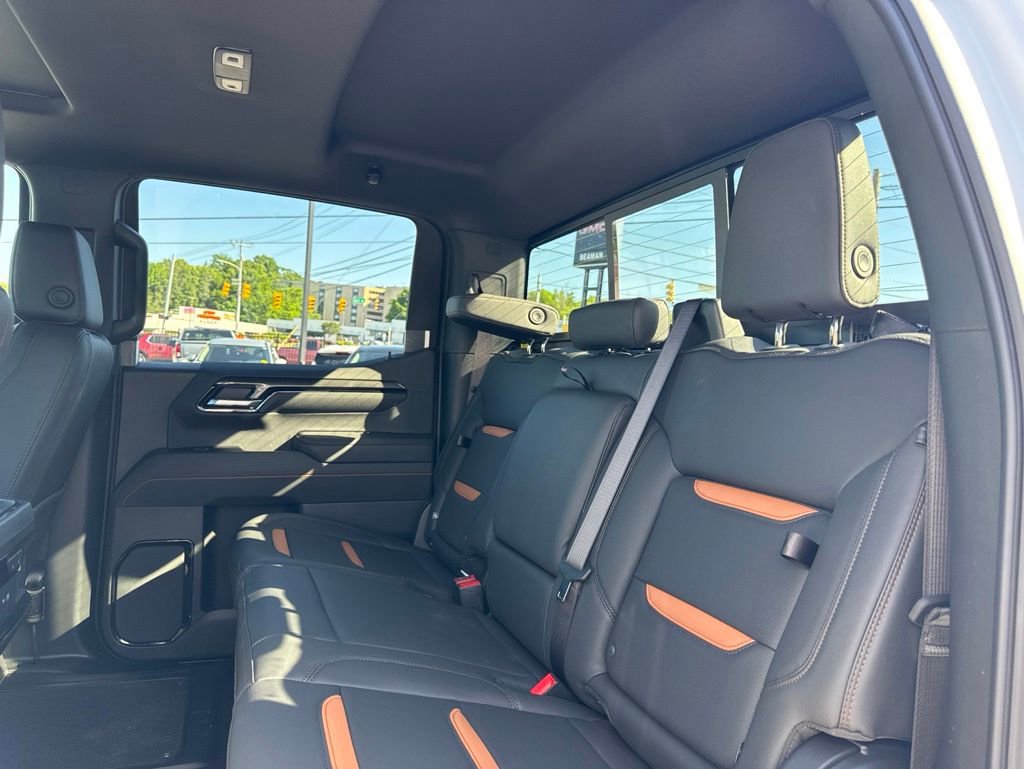 New 2026 GMC Sierra 1500 AT4 w/ AT4 Premium Package AWD/4WD image 28