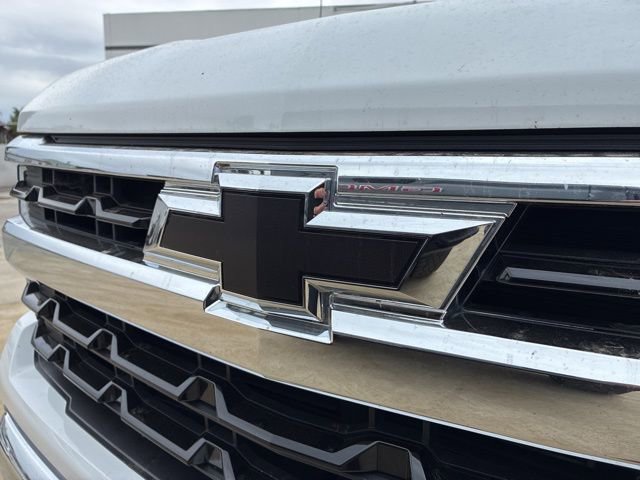 Used 2024 Chevrolet Silverado 1500 LT image 9