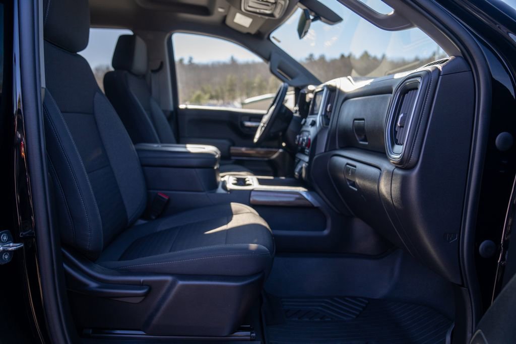 Used 2022 Chevrolet Silverado 1500 LT Trail Boss w/ Bed Protection Package image 13