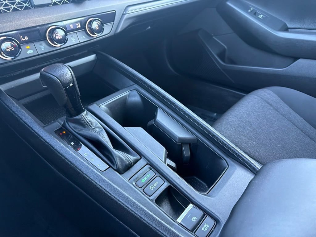 Used 2025 Honda Accord LX image 25