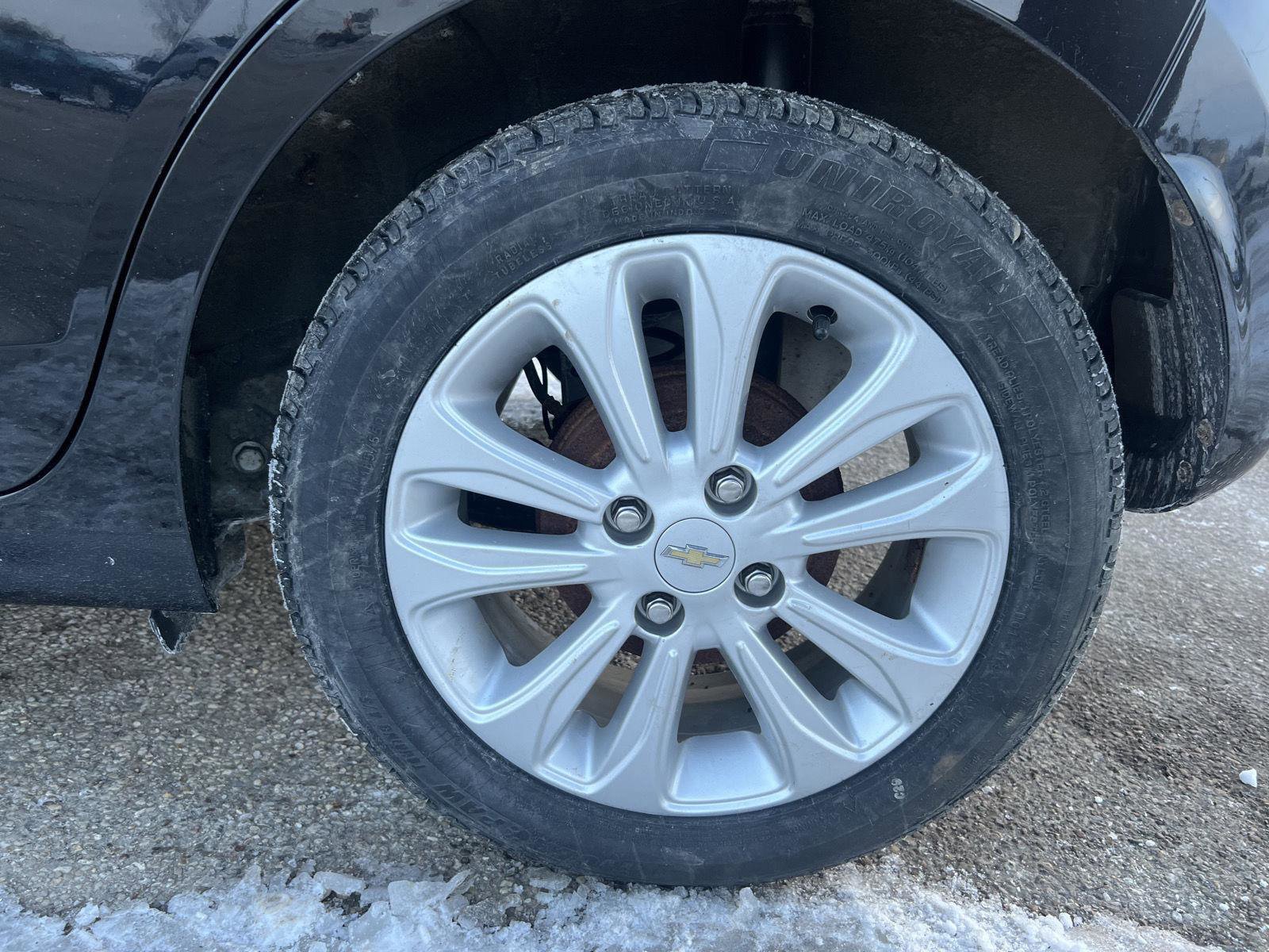 Used 2017 Chevrolet Spark LT image 27