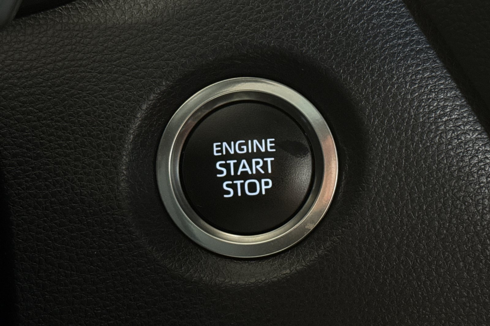 Used 2024 Toyota Corolla SE FWD image 24