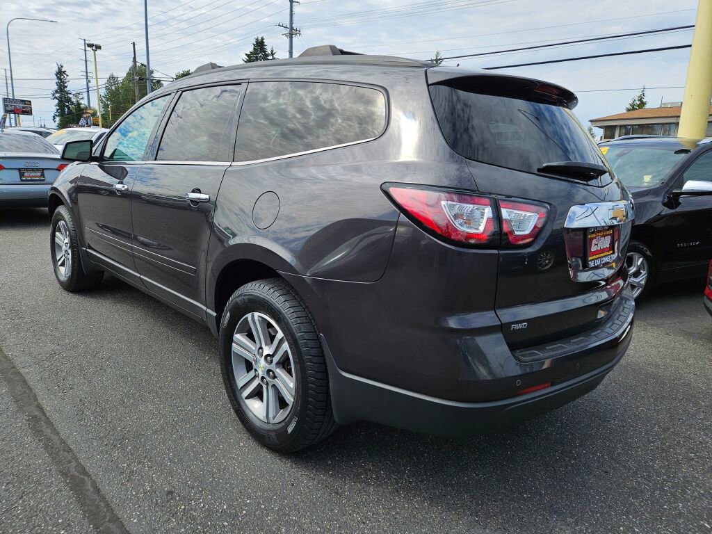 Used 2015 Chevrolet Traverse LT image 6