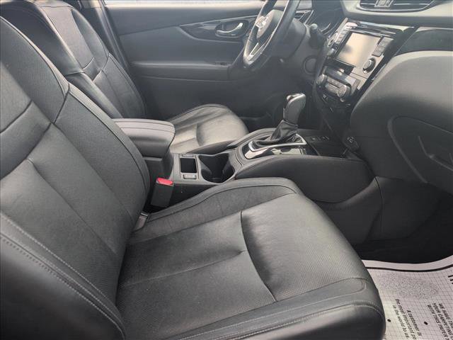 Used 2019 Nissan Rogue Sport SL w/ Premium Package FWD image 22