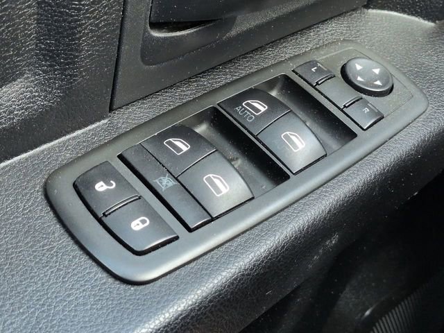 Used 2013 RAM 1500 Express AWD/4WD image 29
