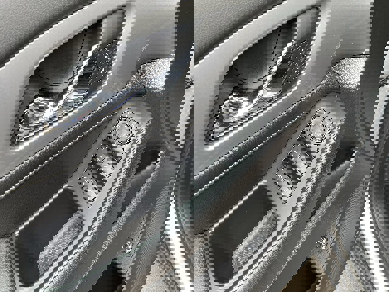 Certified 2022 Chevrolet Traverse LT image 23