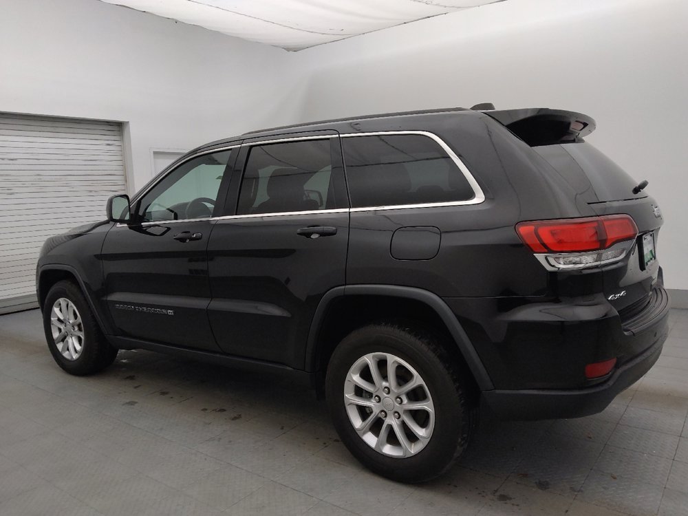 Used 2022 Jeep Grand Cherokee Laredo E AWD/4WD image 3