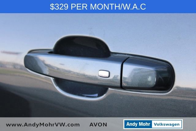 Used 2019 Chevrolet Equinox LT FWD image 14