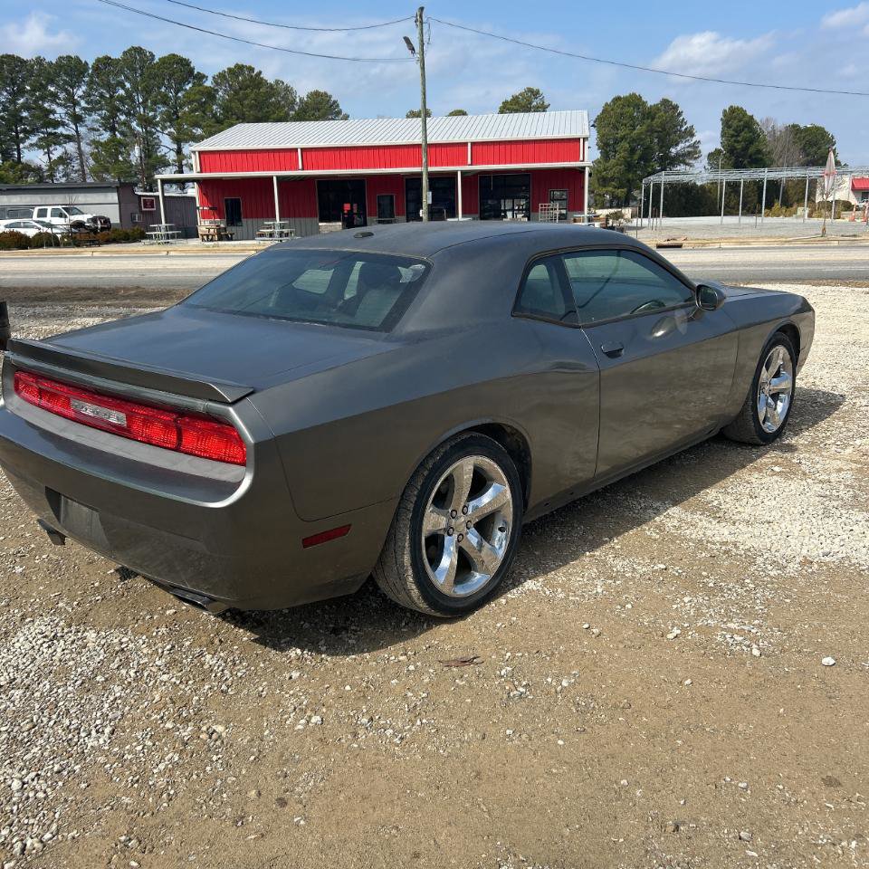 Used 2012 Dodge Challenger SXT Plus image 8