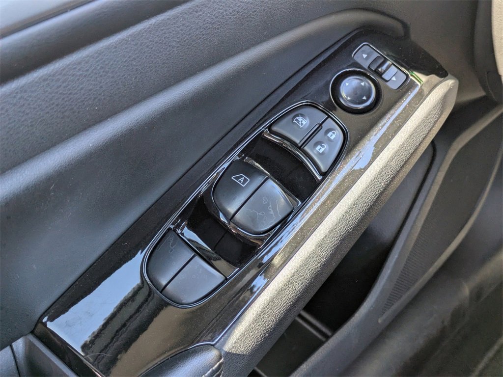 Used 2023 Nissan Altima 2.5 SV image 20