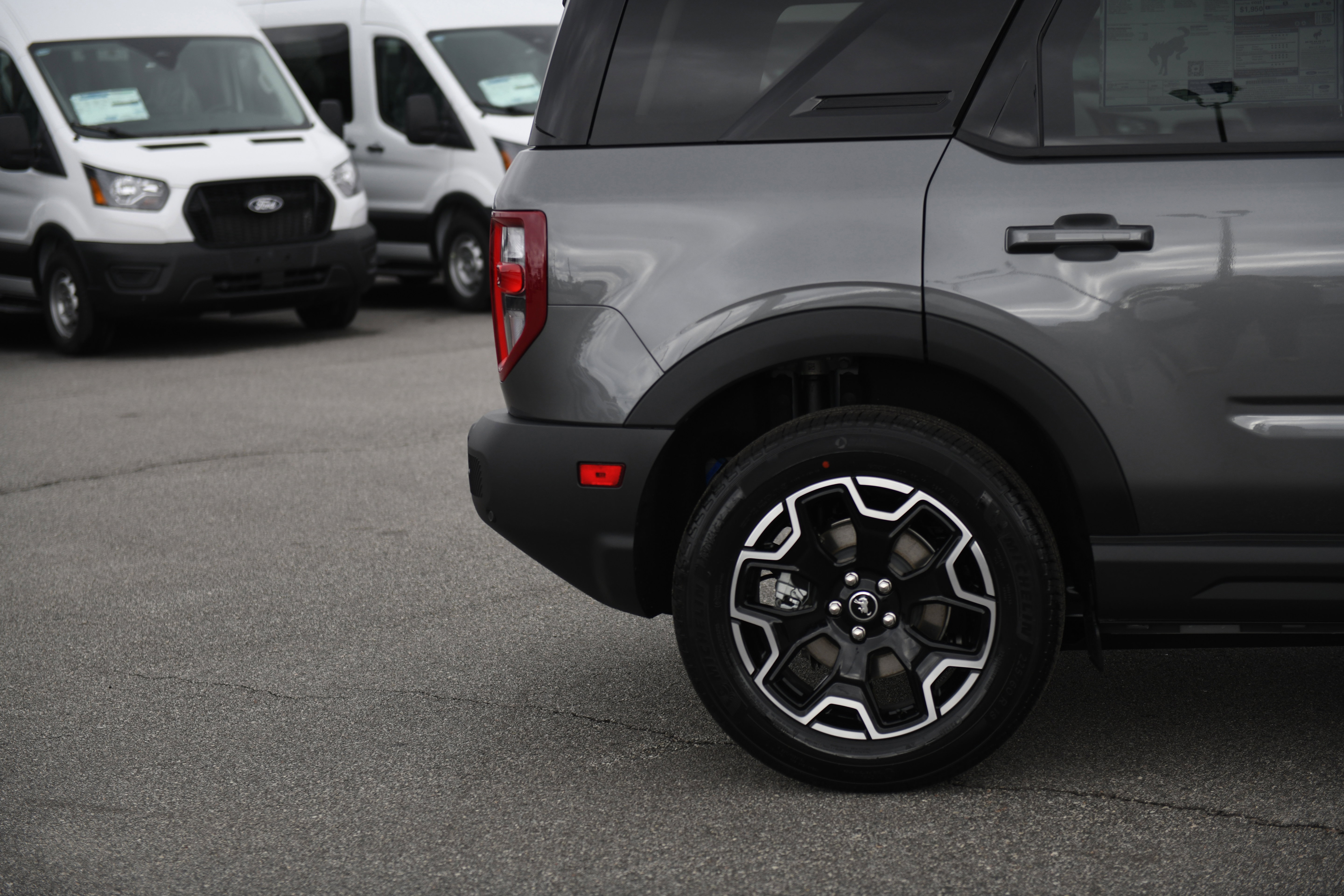 New 2025 Ford Bronco Sport Outer Banks image 9