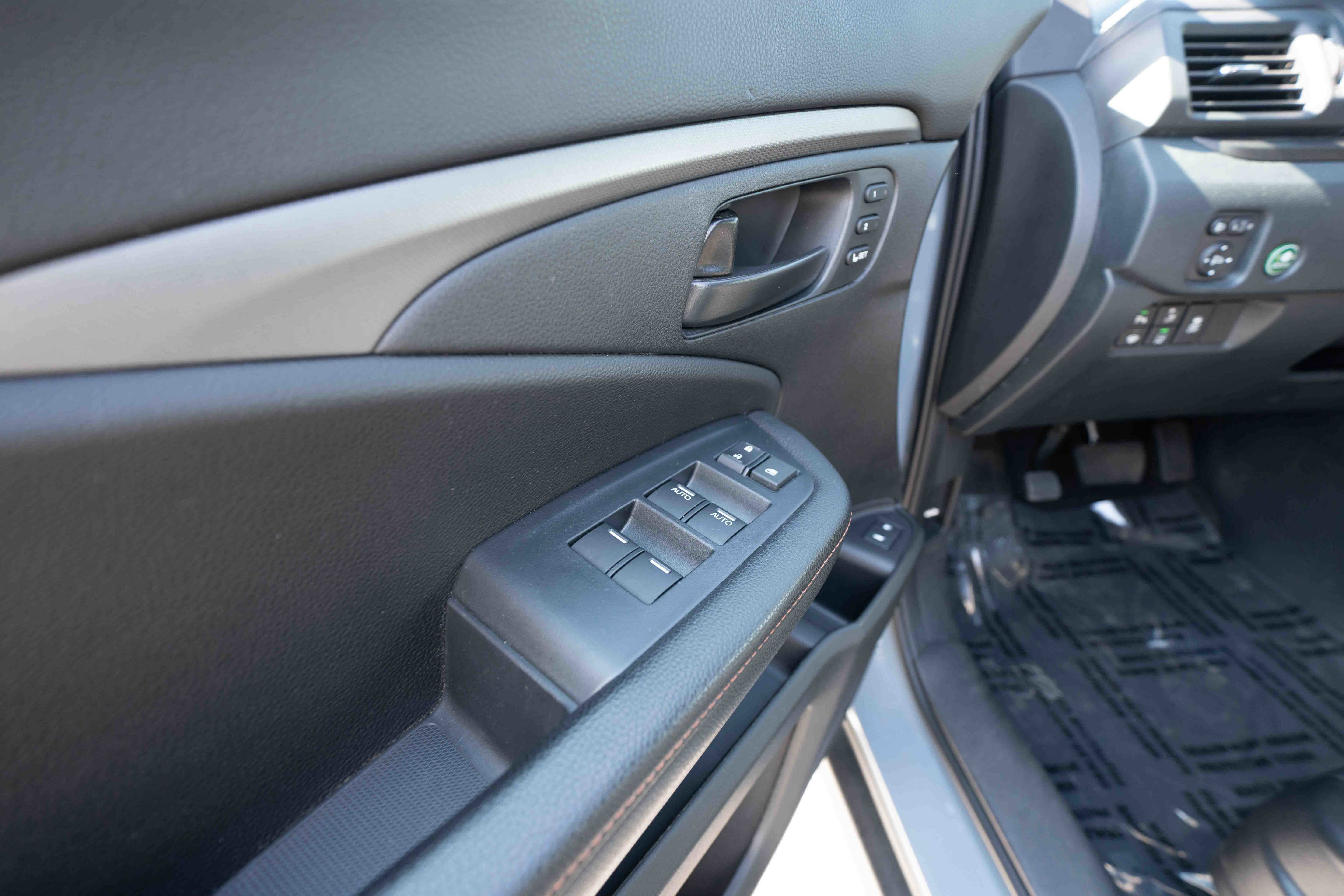 Used 2023 Honda Passport TrailSport image 7