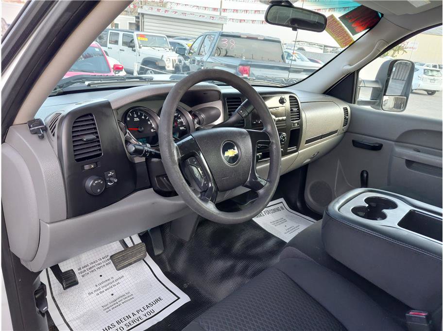 Used 2014 Chevrolet Silverado 2500 W/T image 5