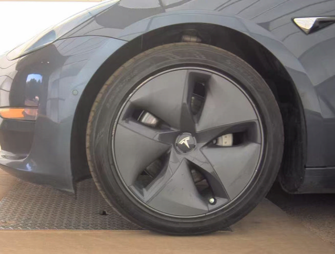 Used 2020 Tesla Model 3 Performance AWD/4WD image 8