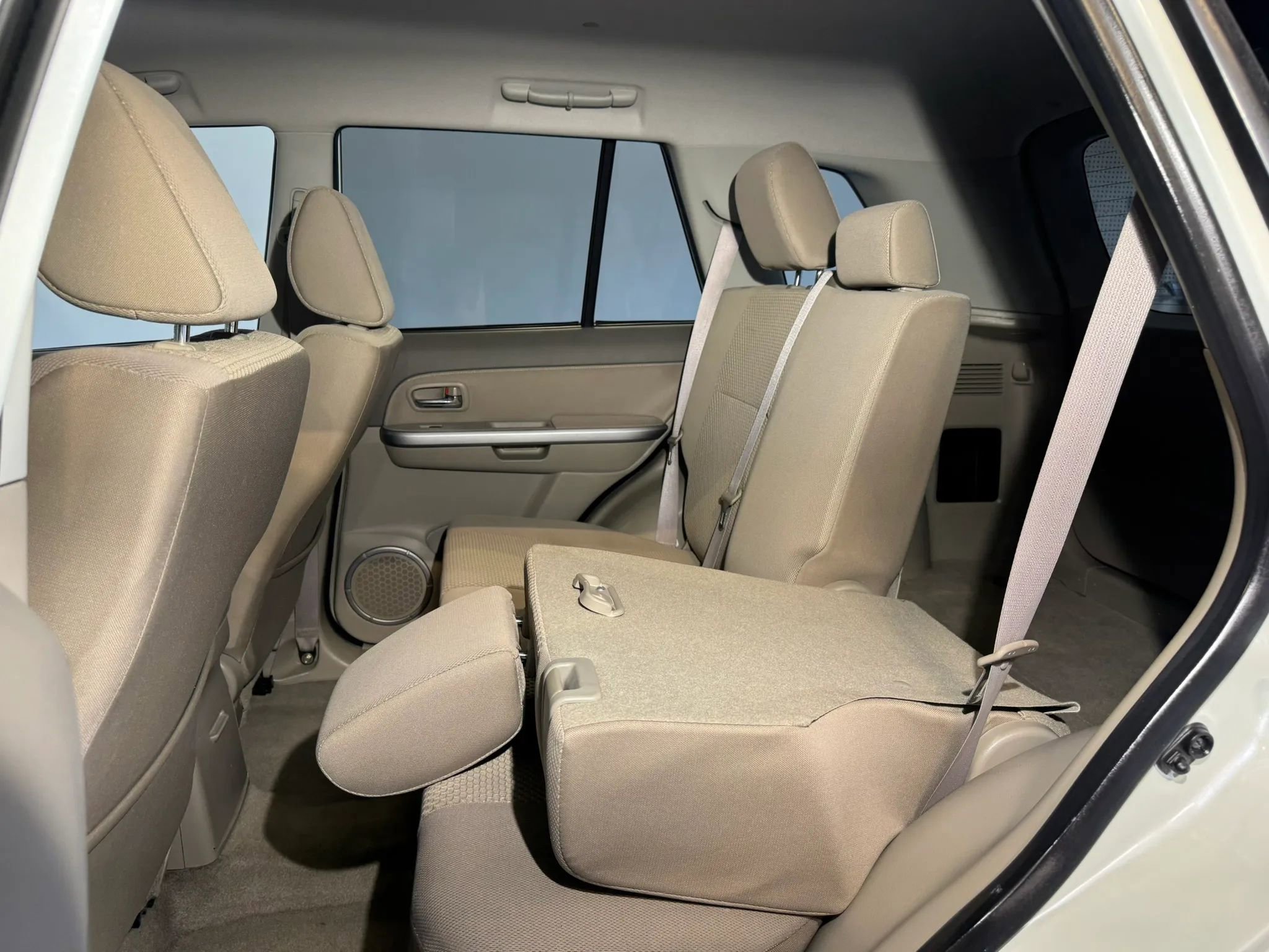 Used 2011 Suzuki Grand Vitara Premium image 26