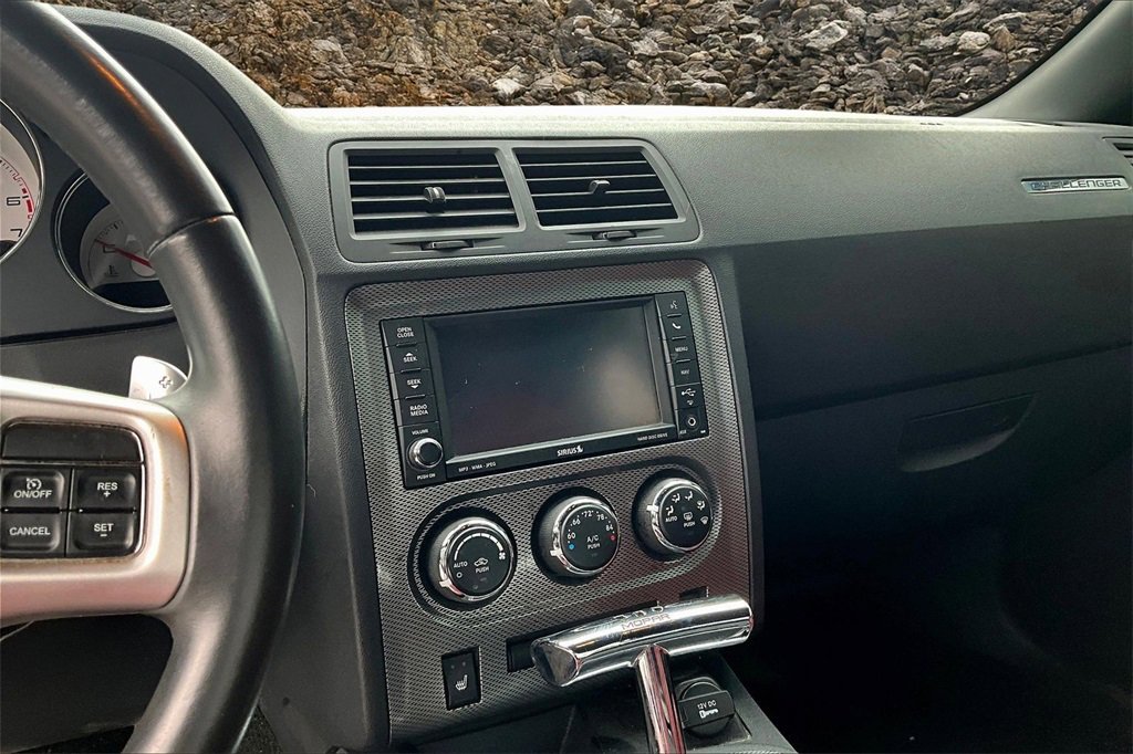 Used 2013 Dodge Challenger R/T image 6