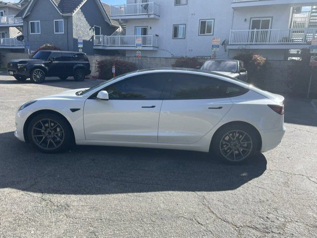 Used 2023 Tesla Model 3 Standard Range RWD image 19