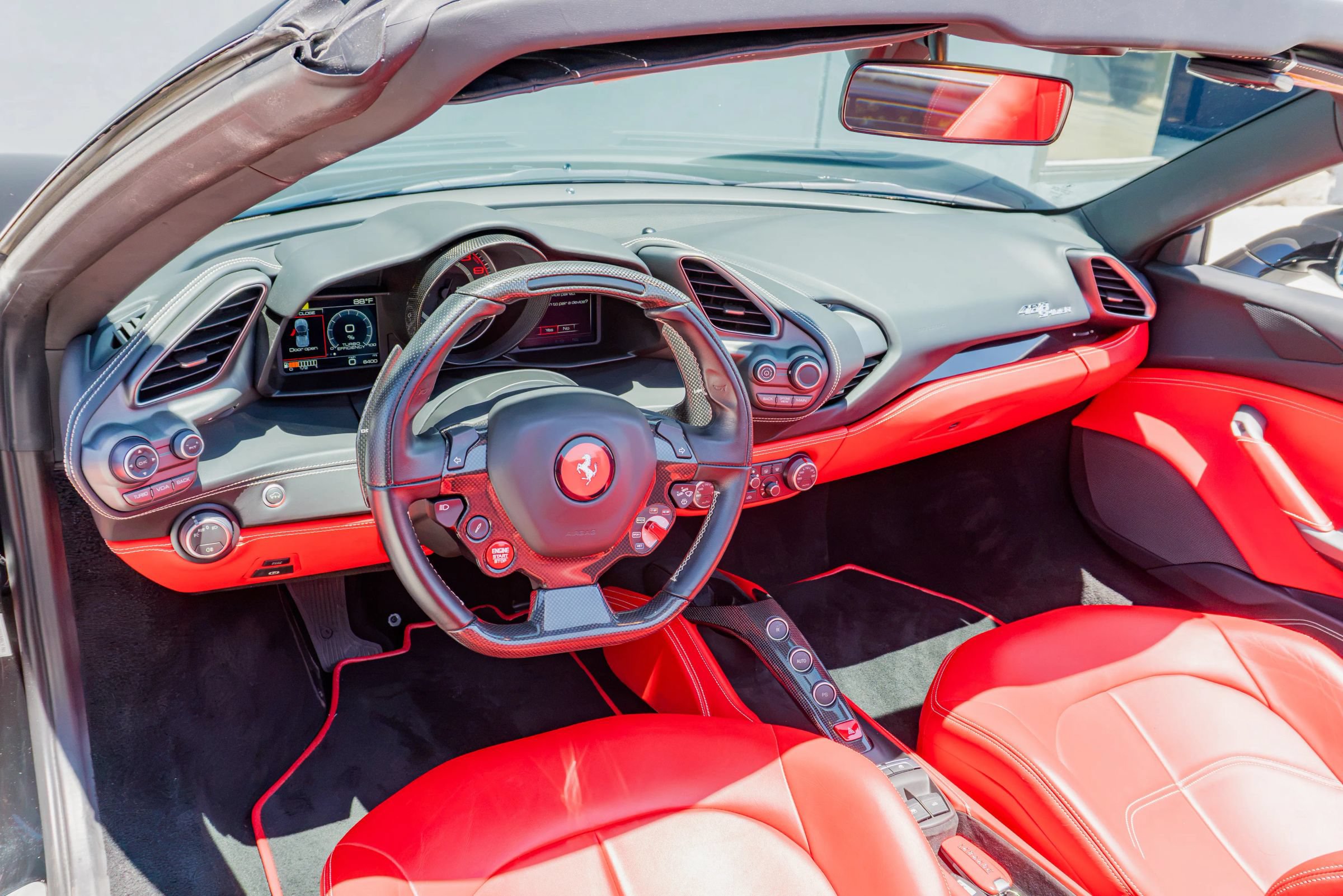 Used 2018 Ferrari 488 Spider RWD image 15