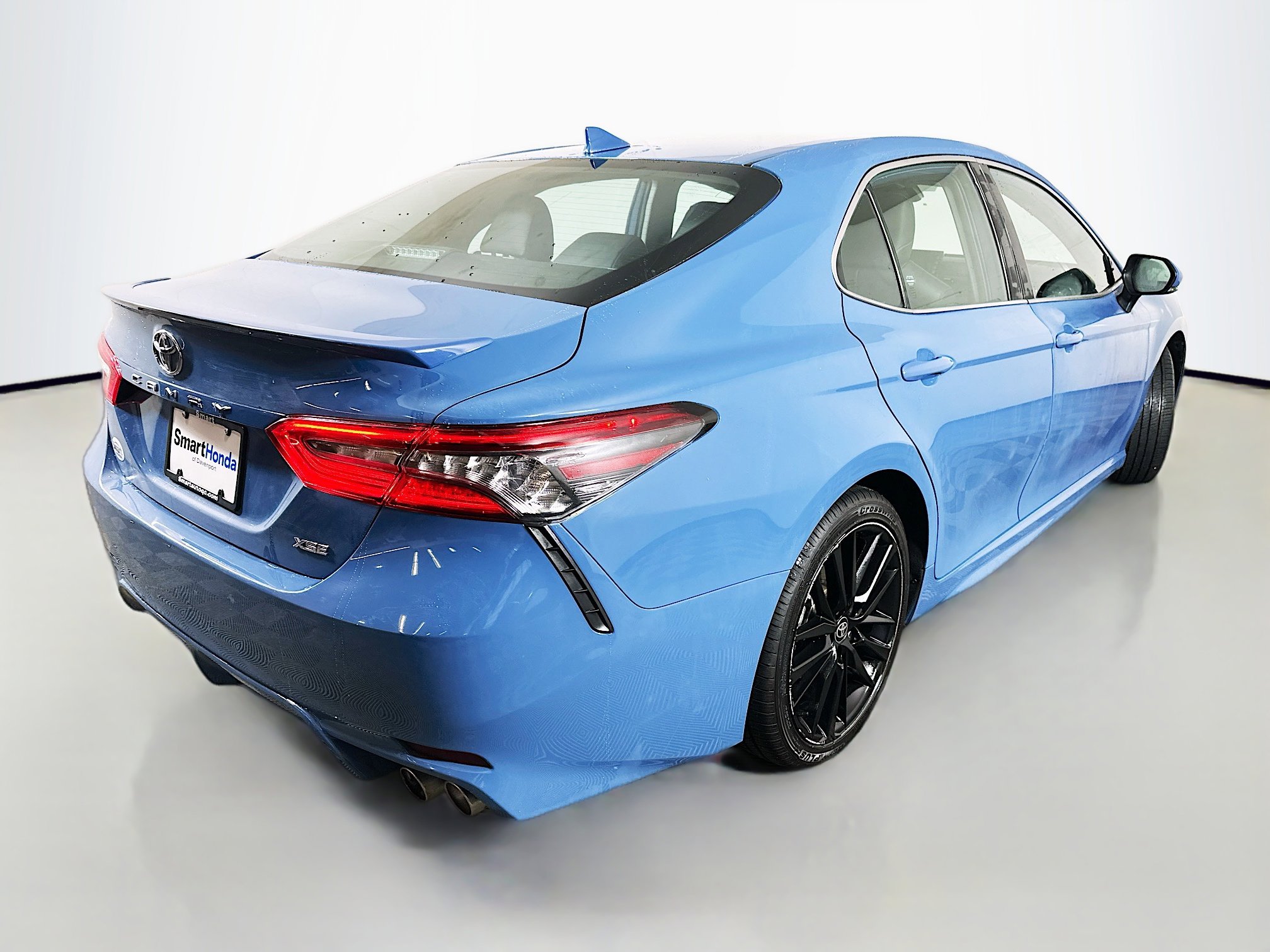 Used 2024 Toyota Camry XSE image 7