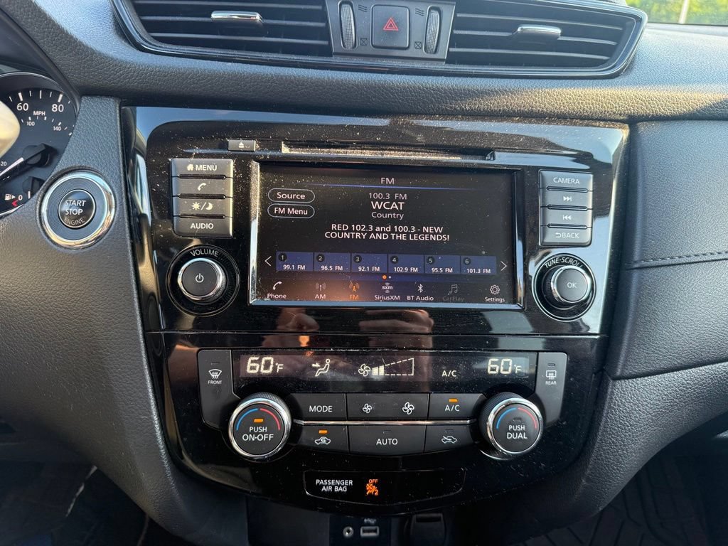 Used 2020 Nissan Rogue SV AWD/4WD image 13