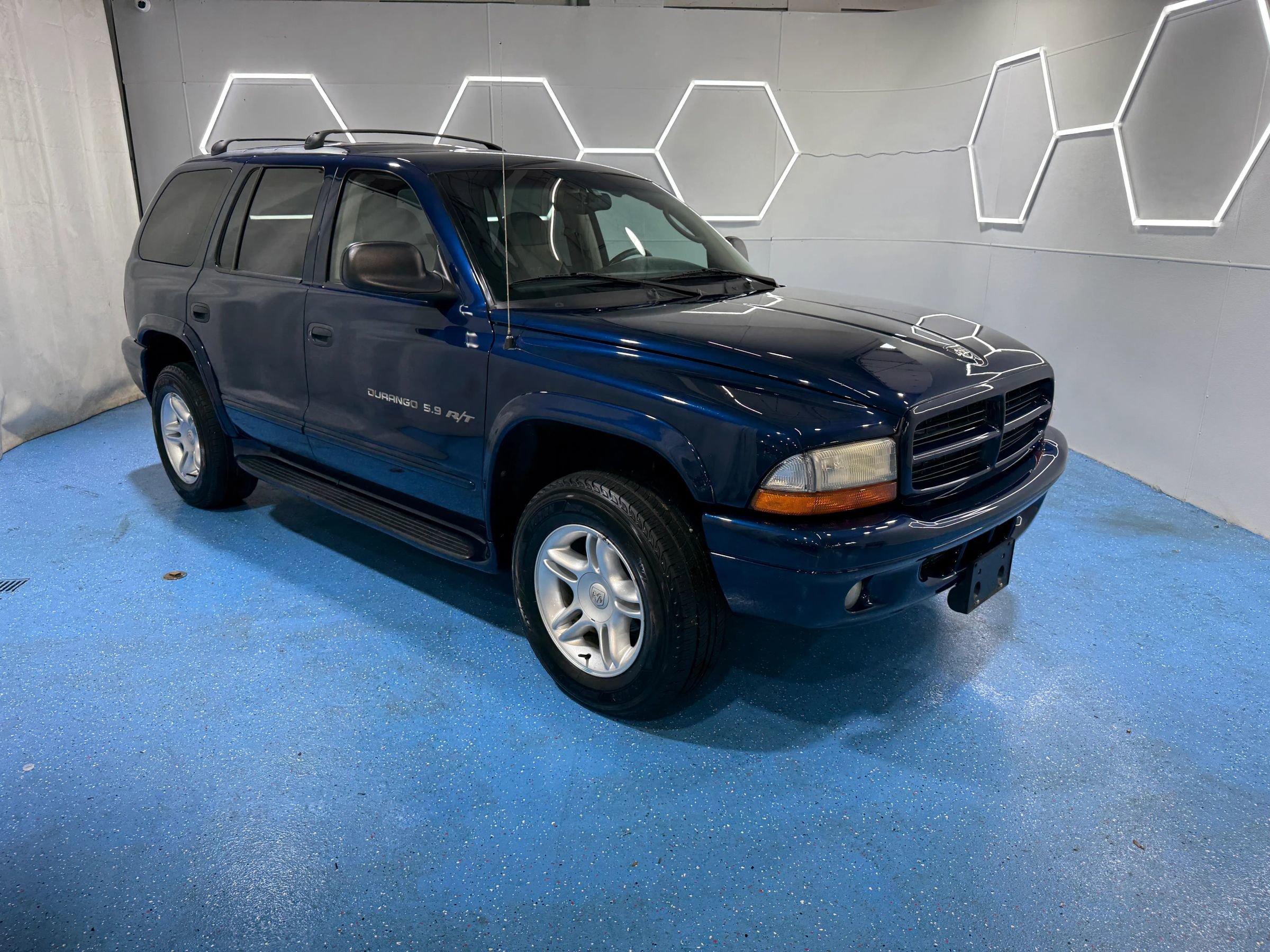 Used 2001 Dodge Durango R/T image 58