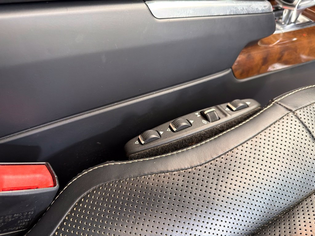 Used 2014 Mercedes-Benz G 63 AMG 4MATIC image 31