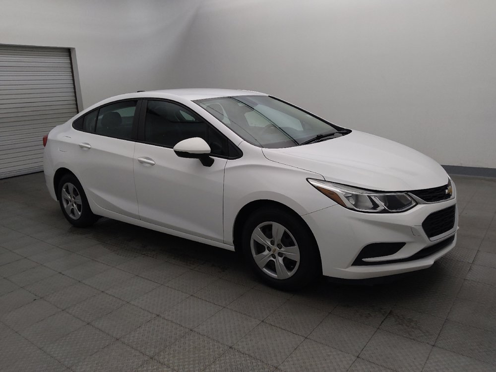 Used 2018 Chevrolet Cruze LS w/ LS Fleet Convenience Package FWD image 11