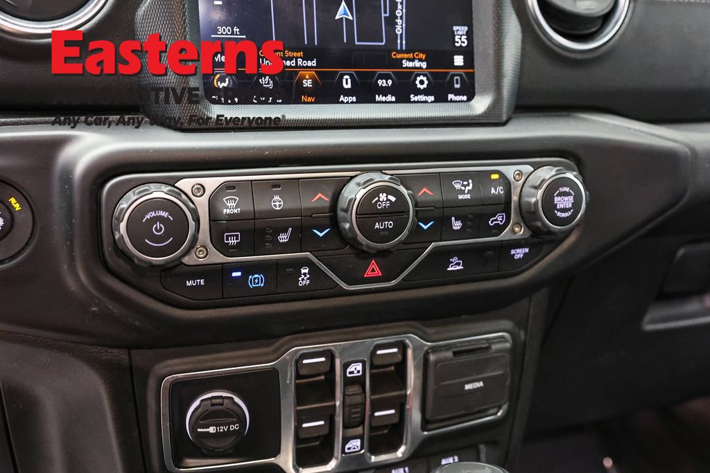 Used 2023 Jeep Wrangler Unlimited Sahara w/ Cold Weather Group AWD/4WD image 20