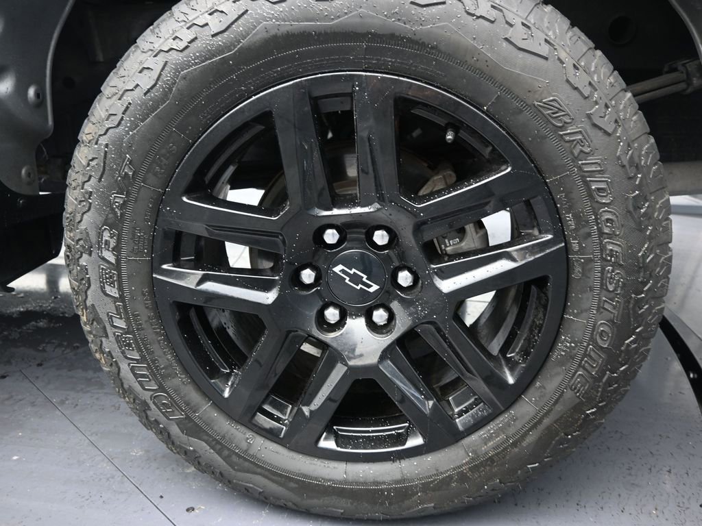 Used 2019 Chevrolet Silverado 1500 LT Trail Boss image 10