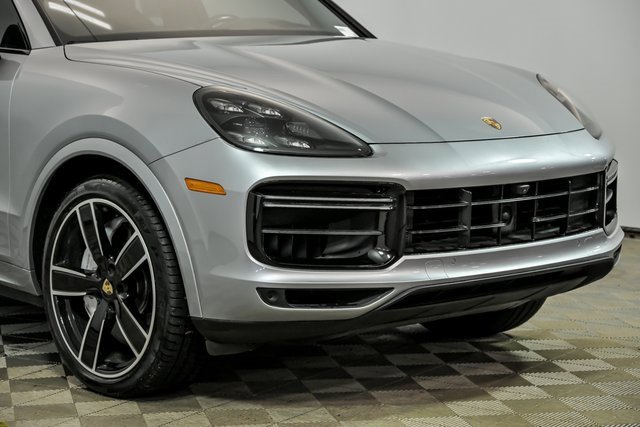 Used 2020 Porsche Cayenne Turbo video 2