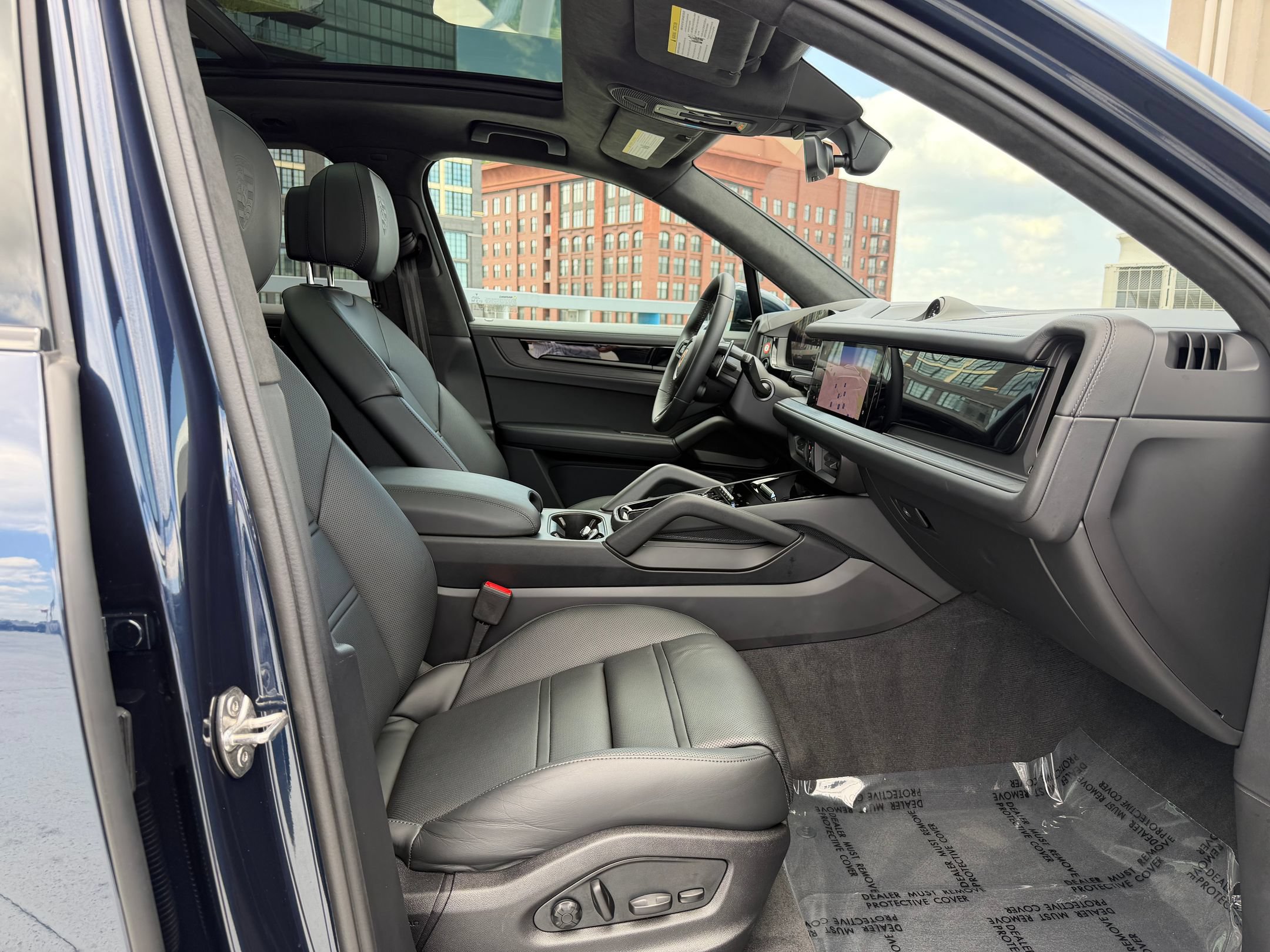 Certified 2026 Porsche Cayenne GTS AWD/4WD image 23